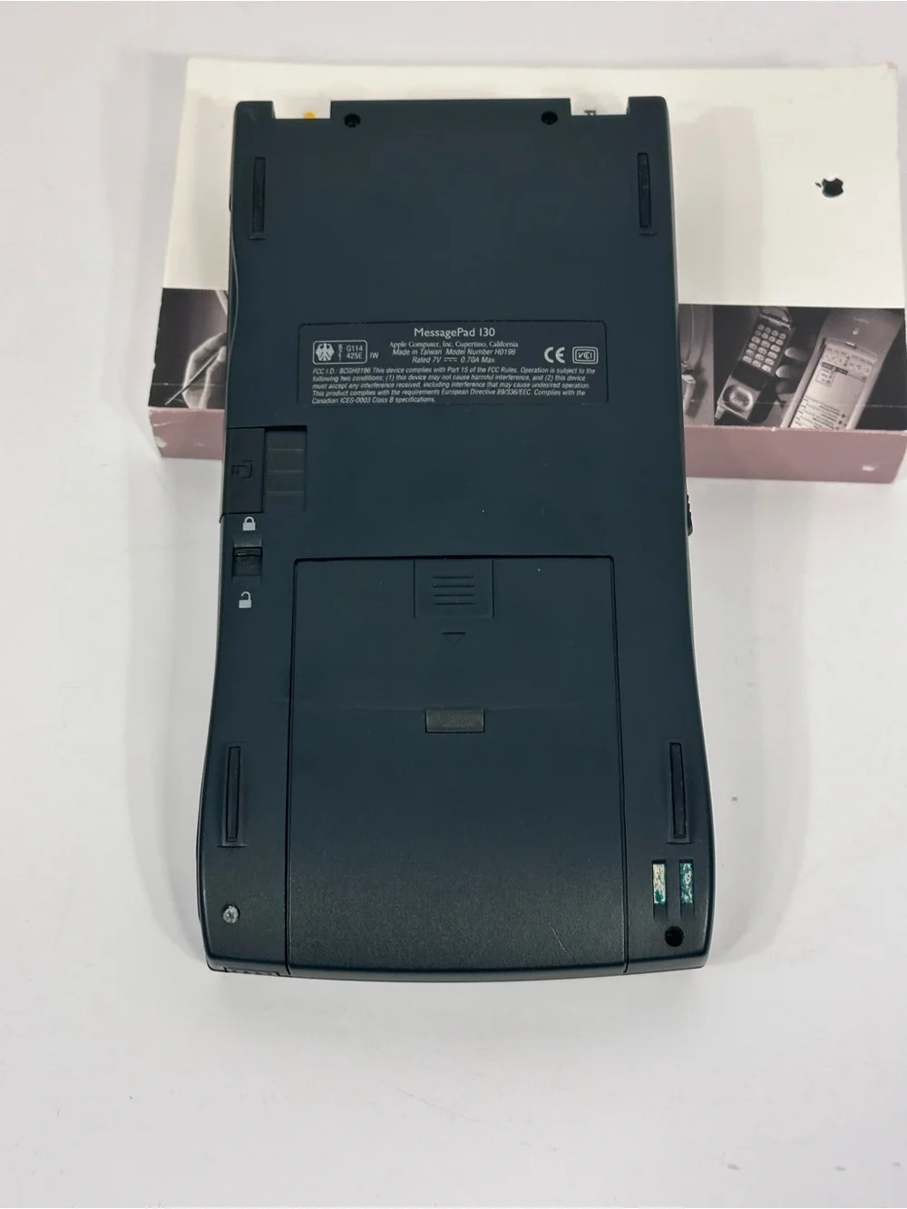 Vintage Apple Newton MessagePad 130 PDA (Model H0196) - Tested & Working